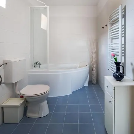 Pipacs Es Tulipan Vendeghaz Guest house *