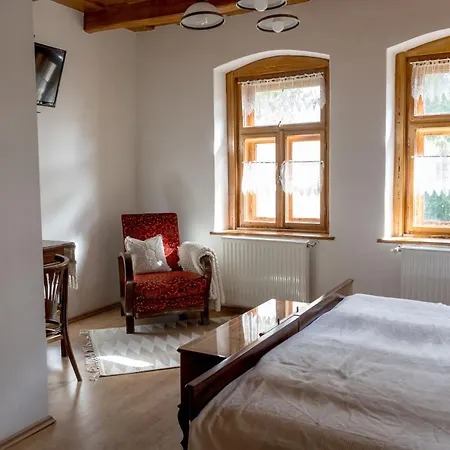 Pipacs Es Tulipan Vendeghaz 게스트하우스