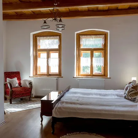 게스트하우스 Pipacs Es Tulipan Vendeghaz 3*